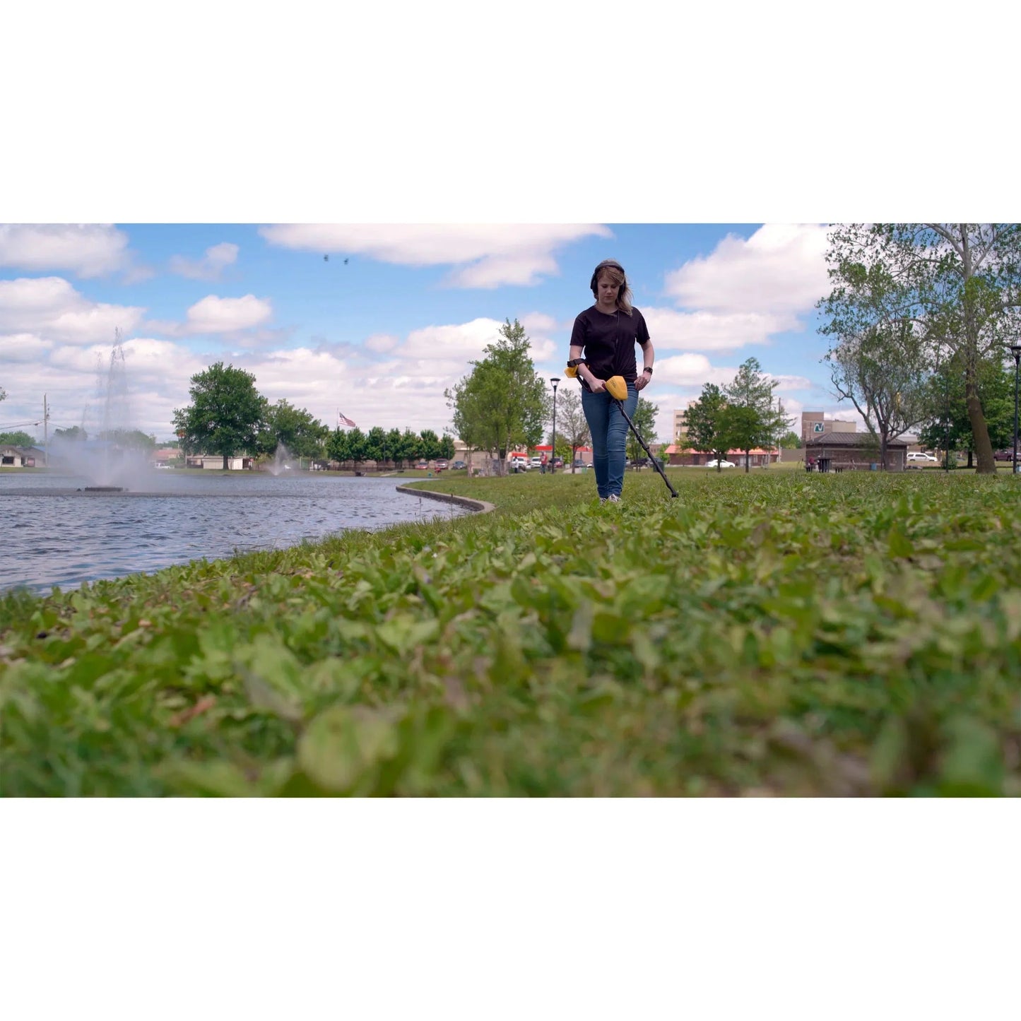 National Geographic Accessory National Geographic Digital Metal Detector w/Headphones - 80-20012